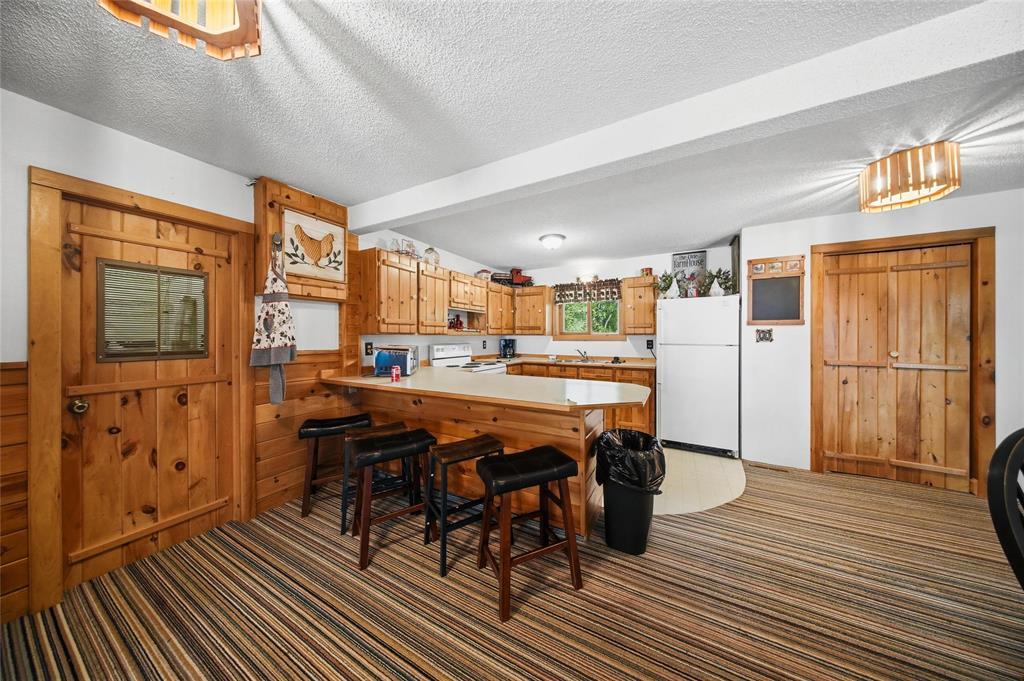 2 East Shore Road, Moose Lake, Manitoba R0A 2J0 - Photo 11 - 202612881