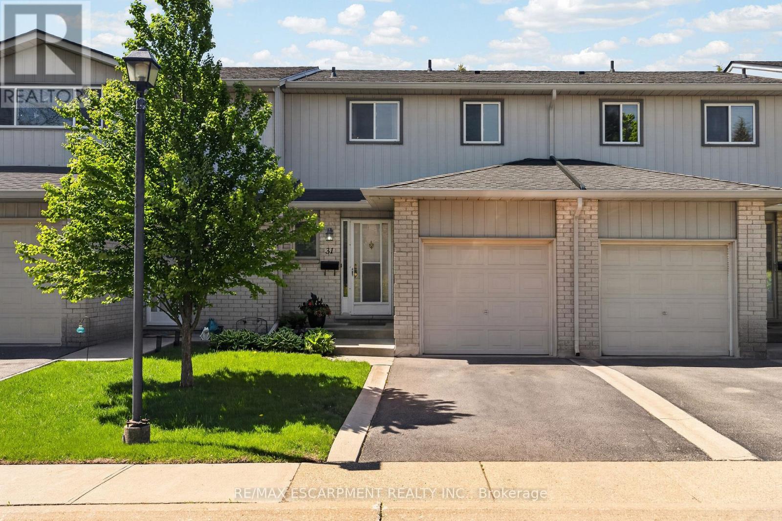 31 - 1675 UPPER GAGE AVENUE, Hamilton, Ontario