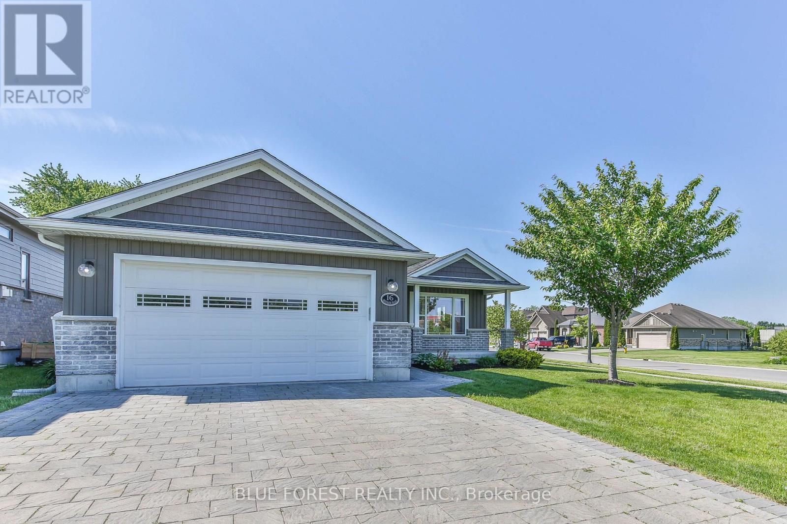 16 BROOKER TRAIL, Thames Centre, Ontario