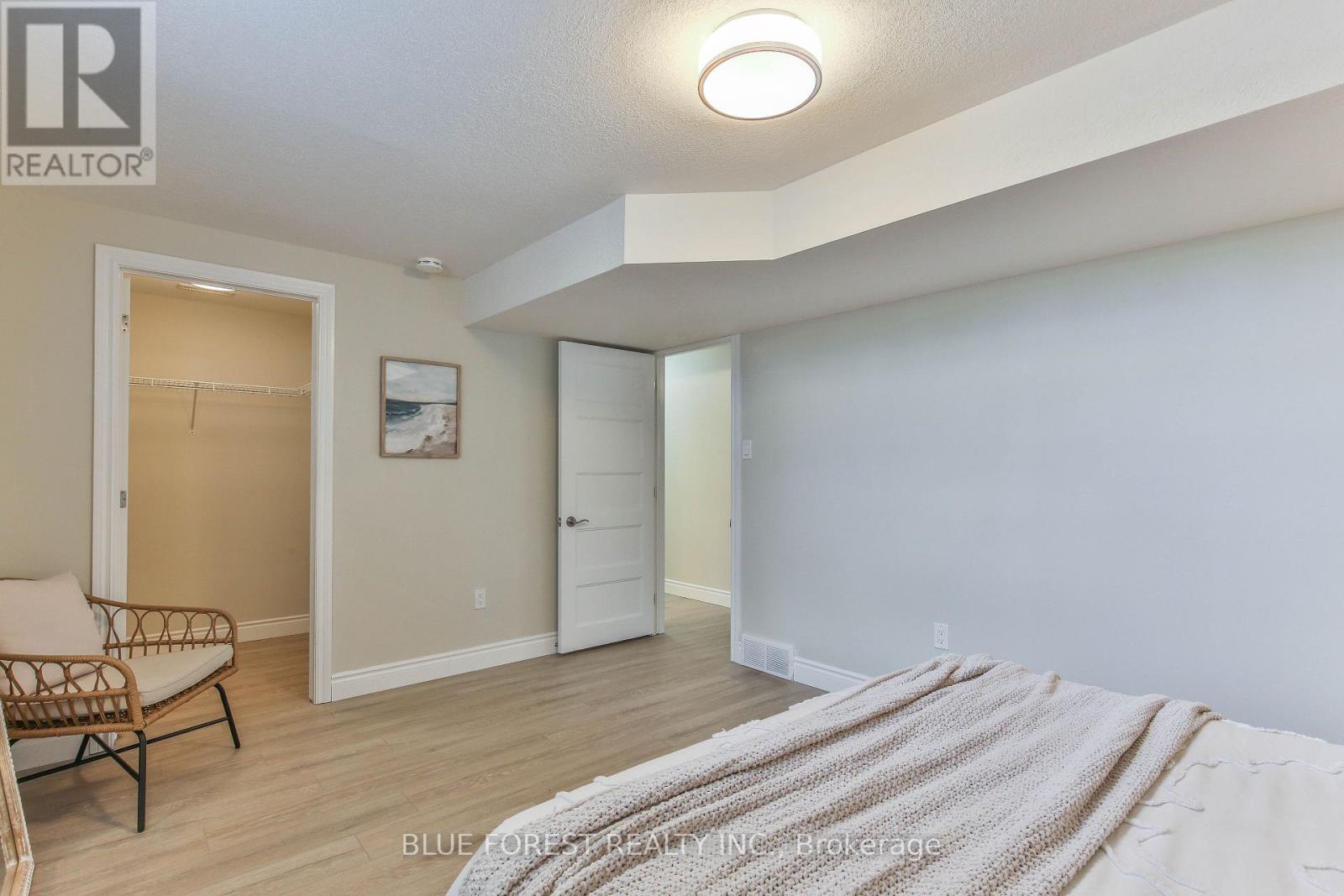 16 Brooker Trail, Thames Centre, Ontario  N0M 2P0 - Photo 37 - X13291144