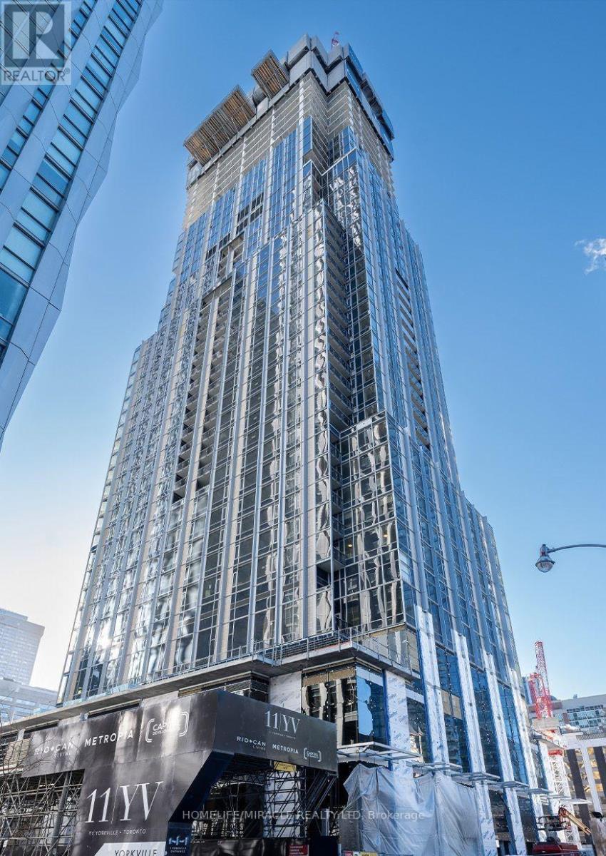 2201 - 11 Yorkville Avenue, Toronto, Ontario  M4W 1L2 - Photo 3 - C13291398