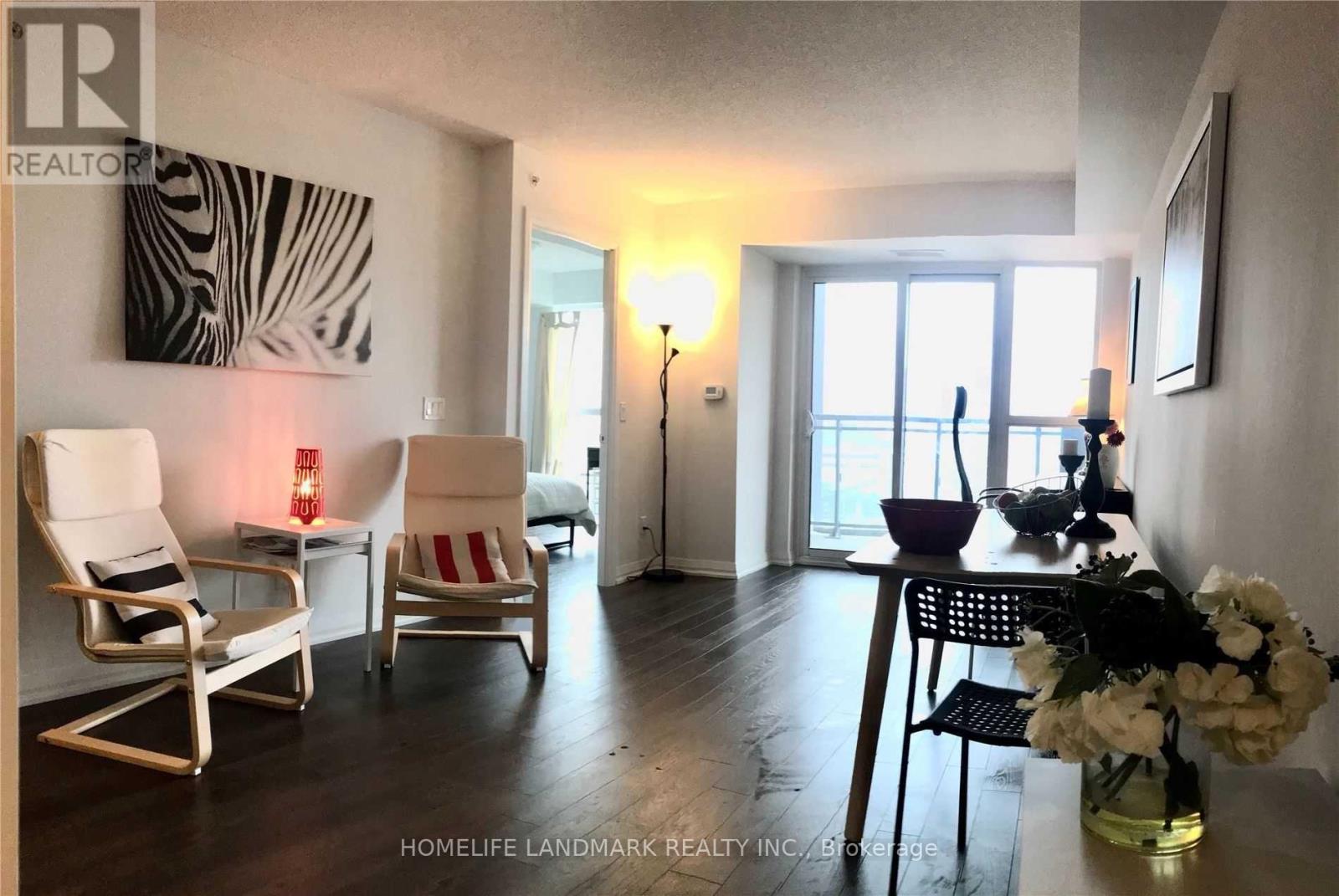 1006# - 30 Meadowglen Place, Toronto, Ontario  M1G 0A6 - Photo 6 - E13293802