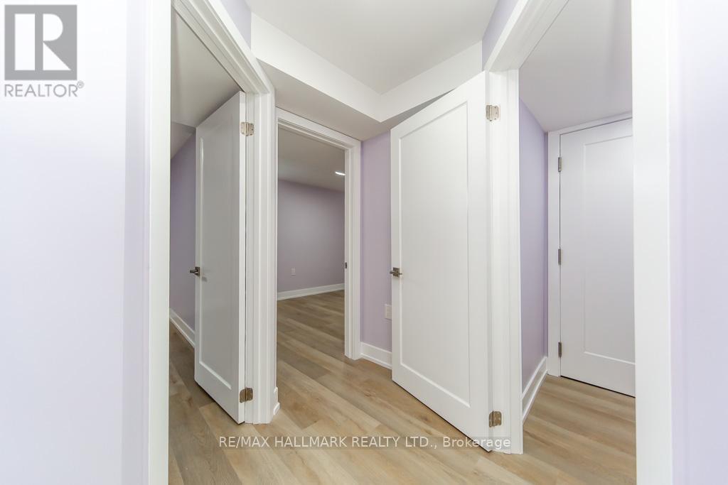 114 Medland Avenue, Whitby, Ontario  L1P 1T5 - Photo 11 - E13294548