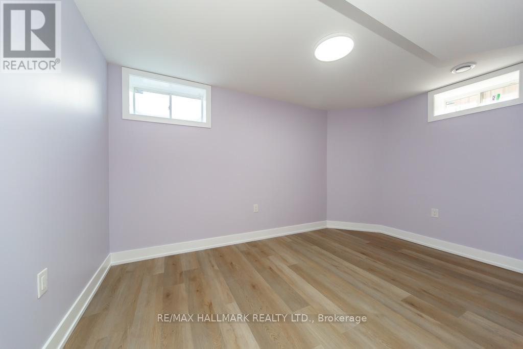 114 Medland Avenue, Whitby, Ontario  L1P 1T5 - Photo 13 - E13294548