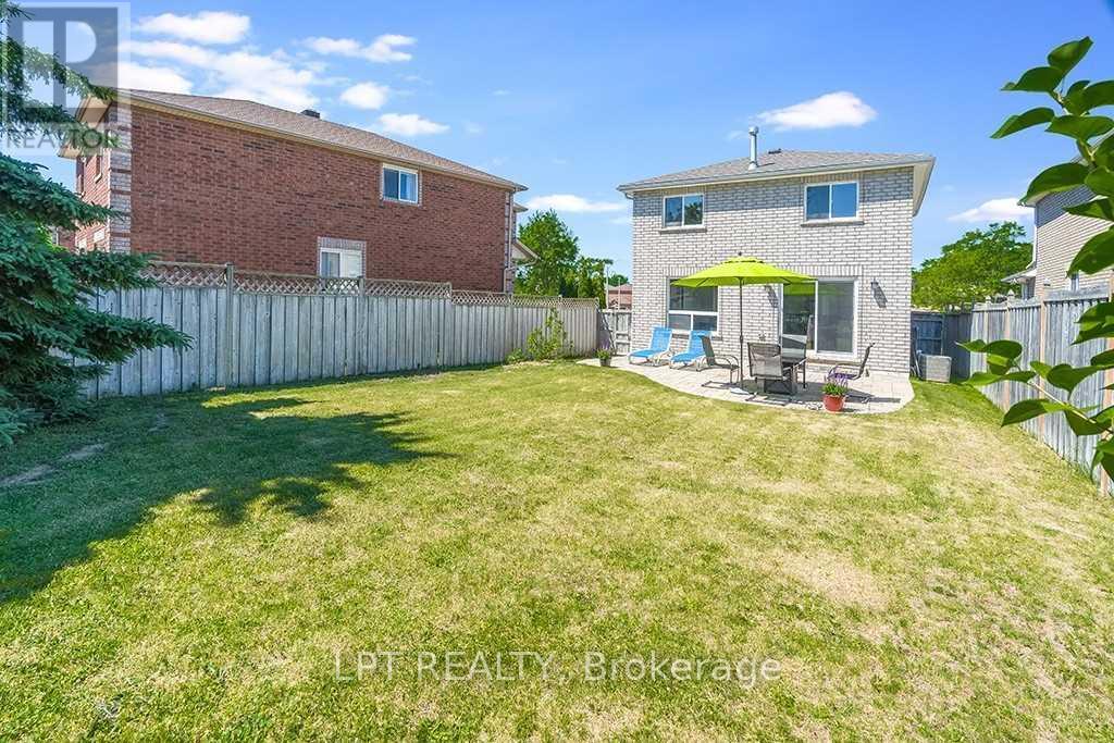 35 Clute Crescent, Barrie, Ontario  L4N 8S7 - Photo 19 - S13290388