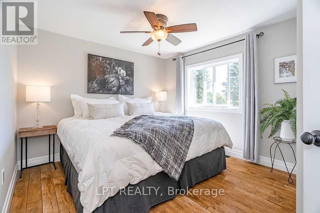 35 Clute Crescent, Barrie, Ontario  L4N 8S7 - Photo 8 - S13290388