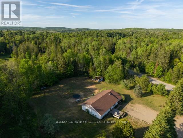 319 East Lake Road, Hastings Highlands, Ontario  K0L 2S0 - Photo 17 - X13246238