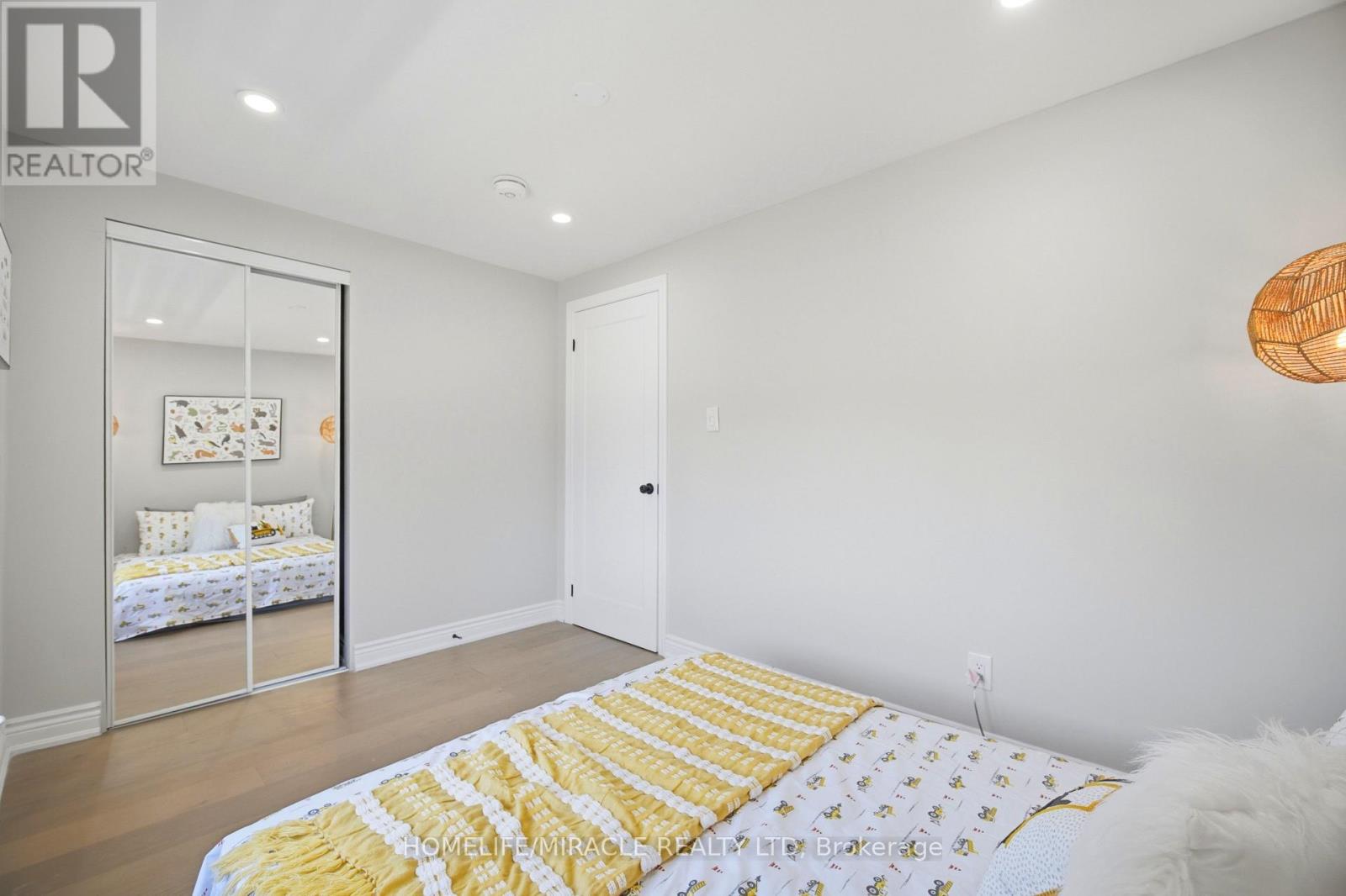 96 Bonham Boulevard, Mississauga, Ontario  L5M 1C7 - Photo 27 - W13292254