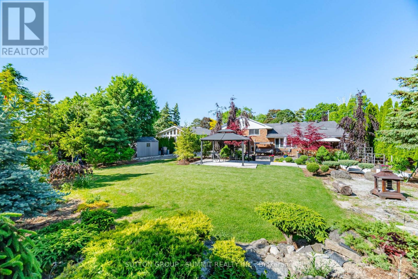 14 PLAINSMAN ROAD, Mississauga, Ontario