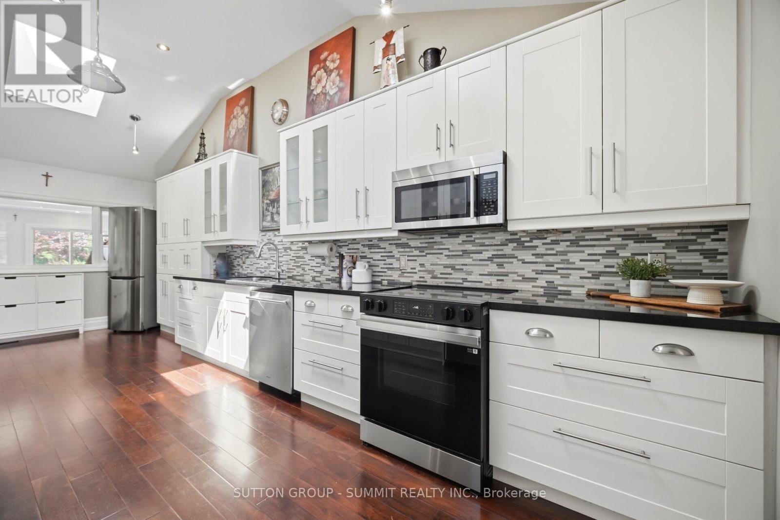 14 Plainsman Road, Mississauga, Ontario  L5N 1C5 - Photo 13 - W13293356