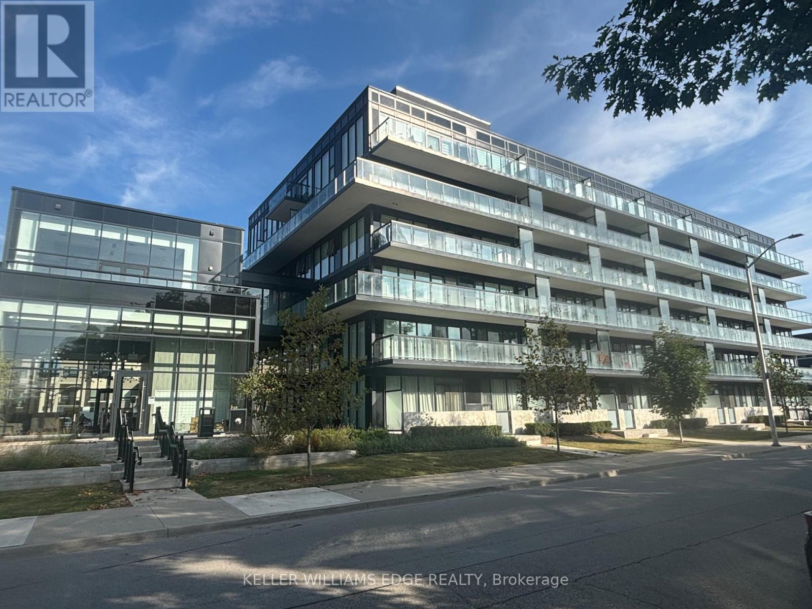 B323 - 1119 COOKE BOULEVARD, Burlington, Ontario