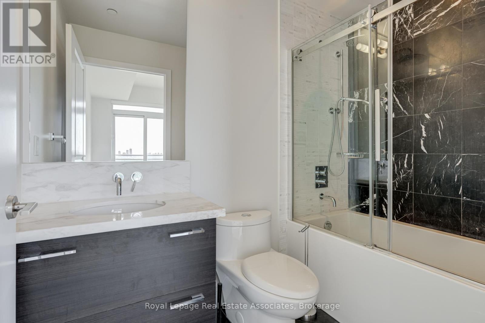 2803 - 33 Shore Breeze Drive, Toronto, Ontario  M8V 1A1 - Photo 8 - W13293450