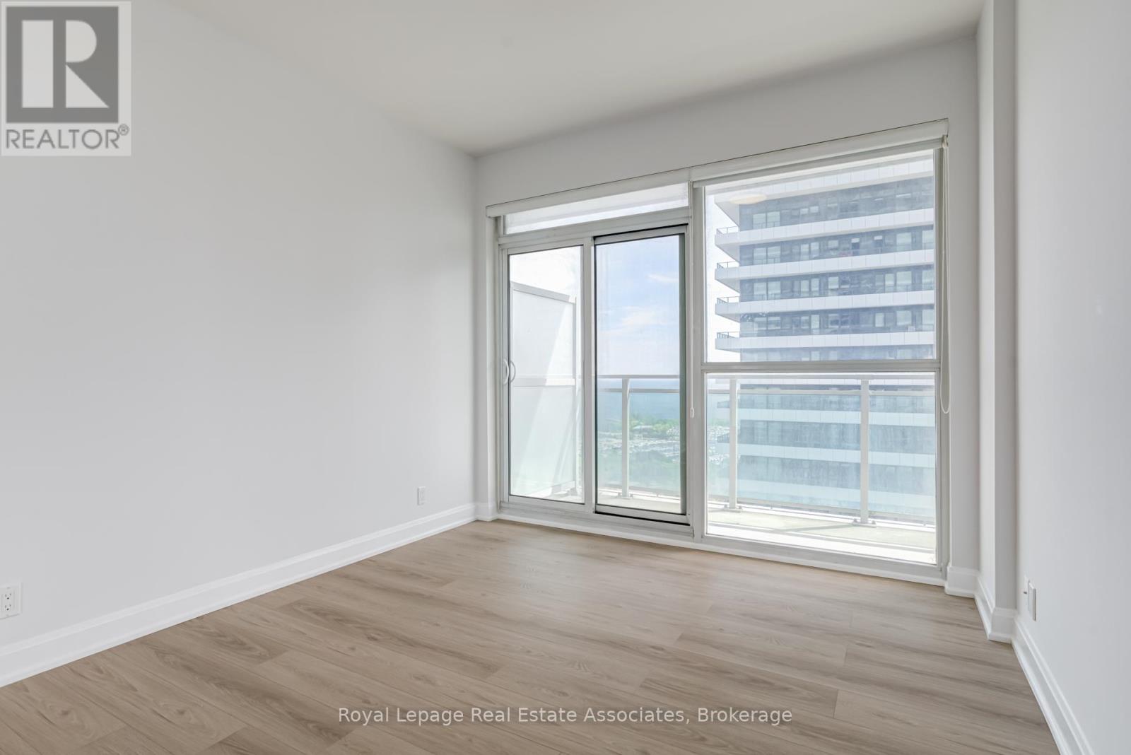 2803 - 33 Shore Breeze Drive, Toronto, Ontario  M8V 1A1 - Photo 9 - W13293450