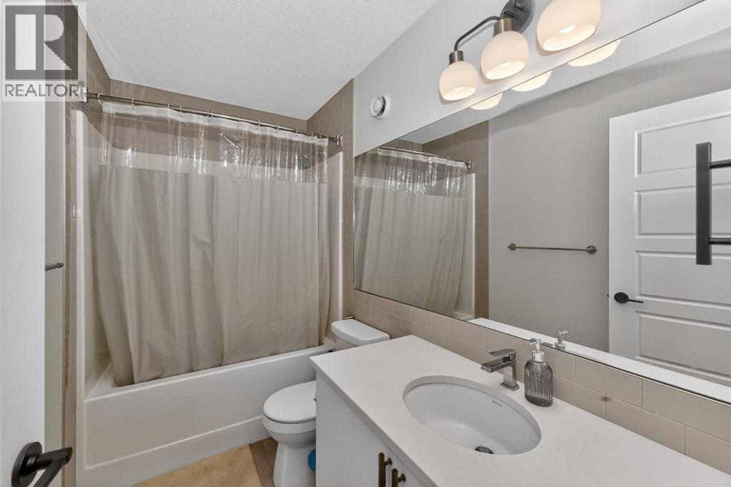 1173 Chinook Gate Bay SW, Airdrie, Alberta  T4B 5J2 - Photo 32 - A2301162