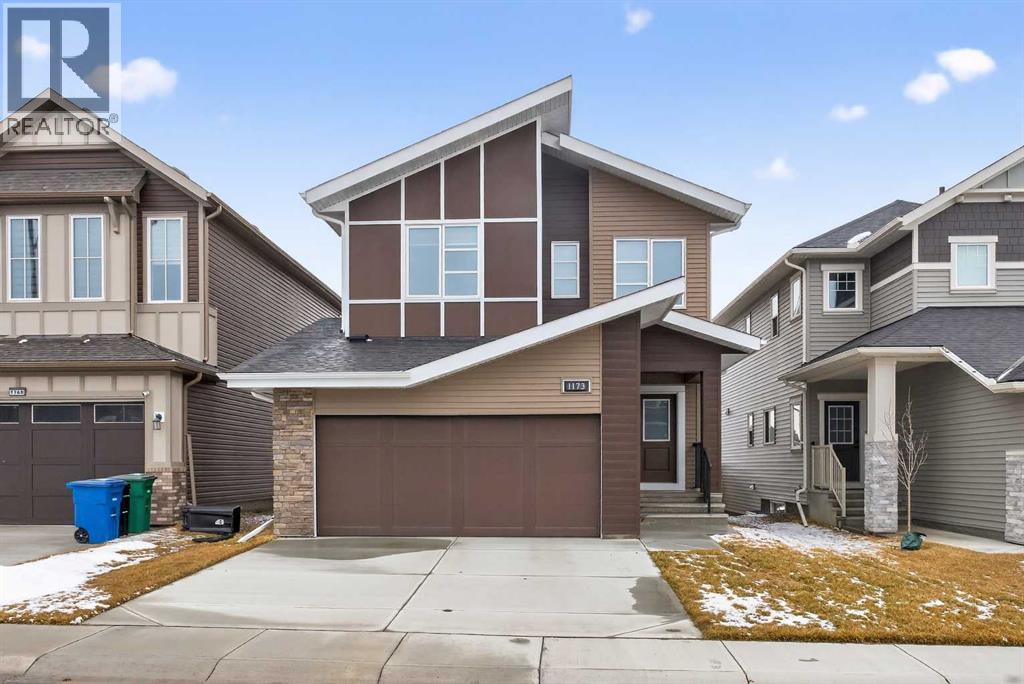 1173 Chinook Gate Bay SW, Airdrie, Alberta  T4B 5J2 - Photo 2 - A2301162