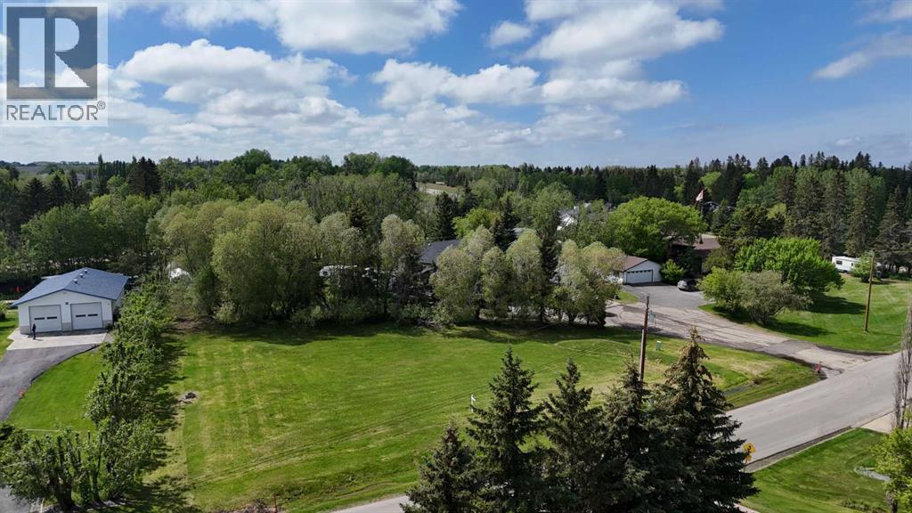 6 Rustic Road, norglenwold, Alberta