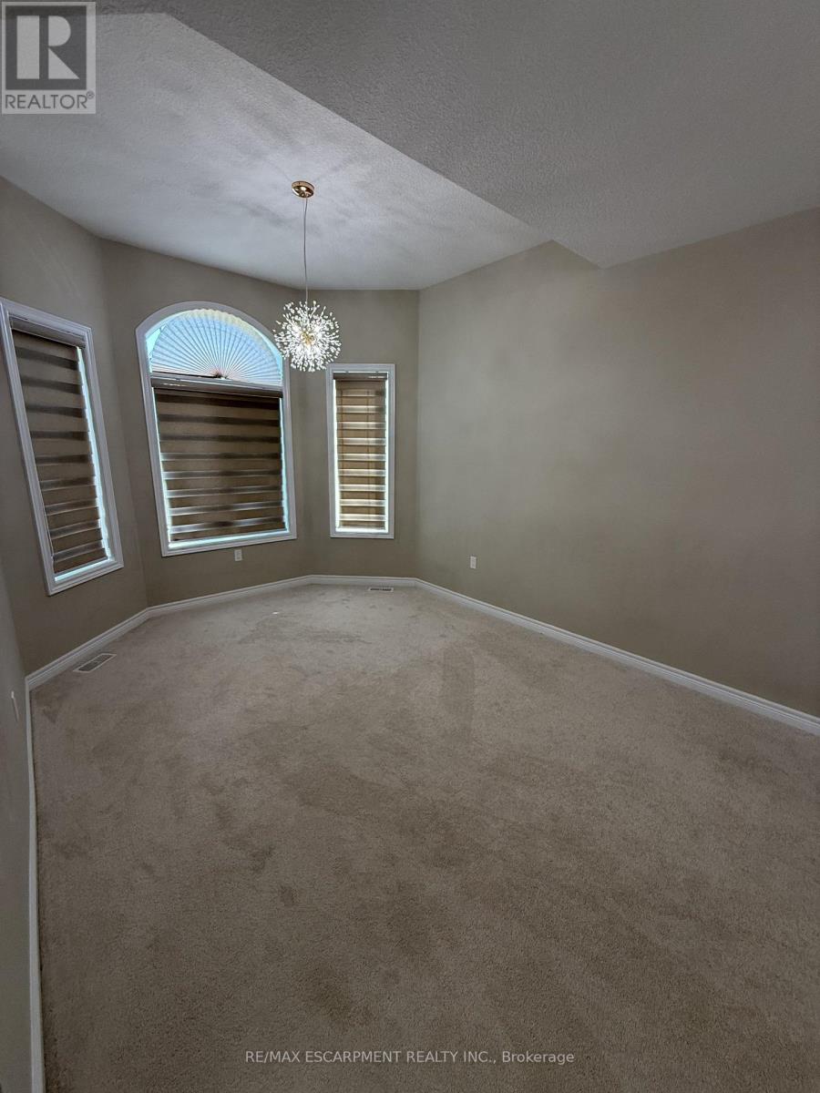 68 Dolomiti Court, Hamilton, Ontario  L8J 3H5 - Photo 6 - X13290622