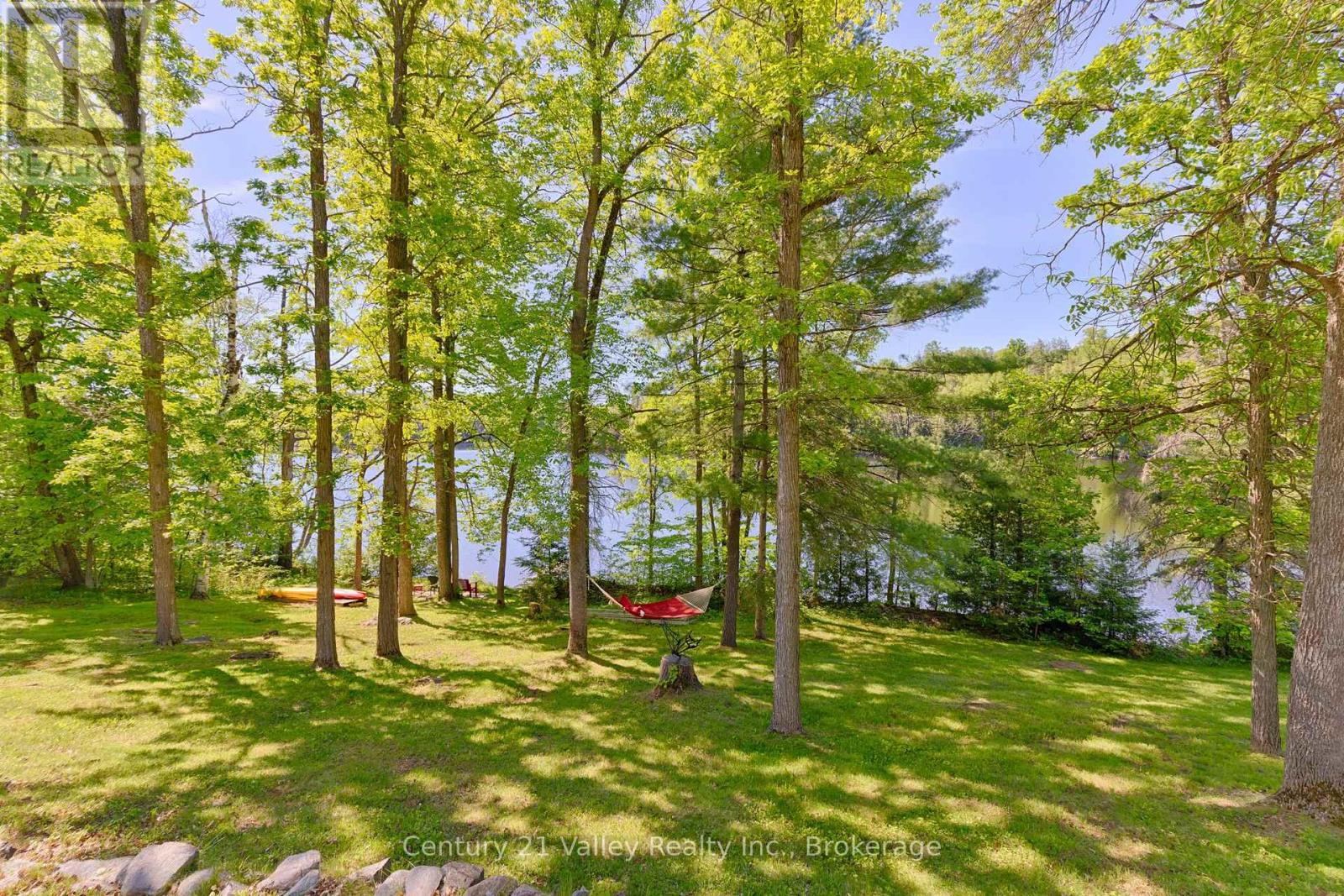 3233 Calabogie Road, Greater Madawaska, Ontario  K0J 1H0 - Photo 21 - X13296038