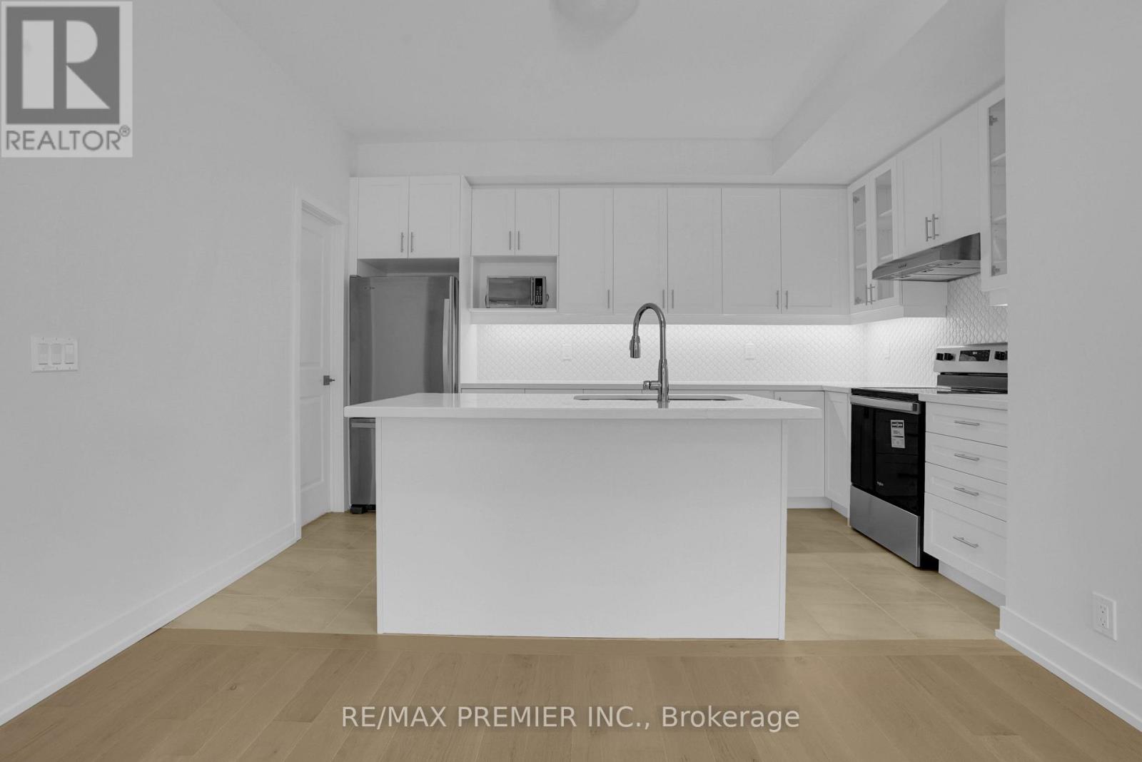 23 Gilbert Wright Avenue, Markham, Ontario  L6C 3J4 - Photo 11 - N13296578