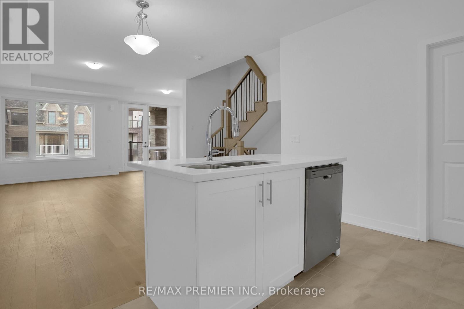 23 Gilbert Wright Avenue, Markham, Ontario  L6C 3J4 - Photo 18 - N13296578