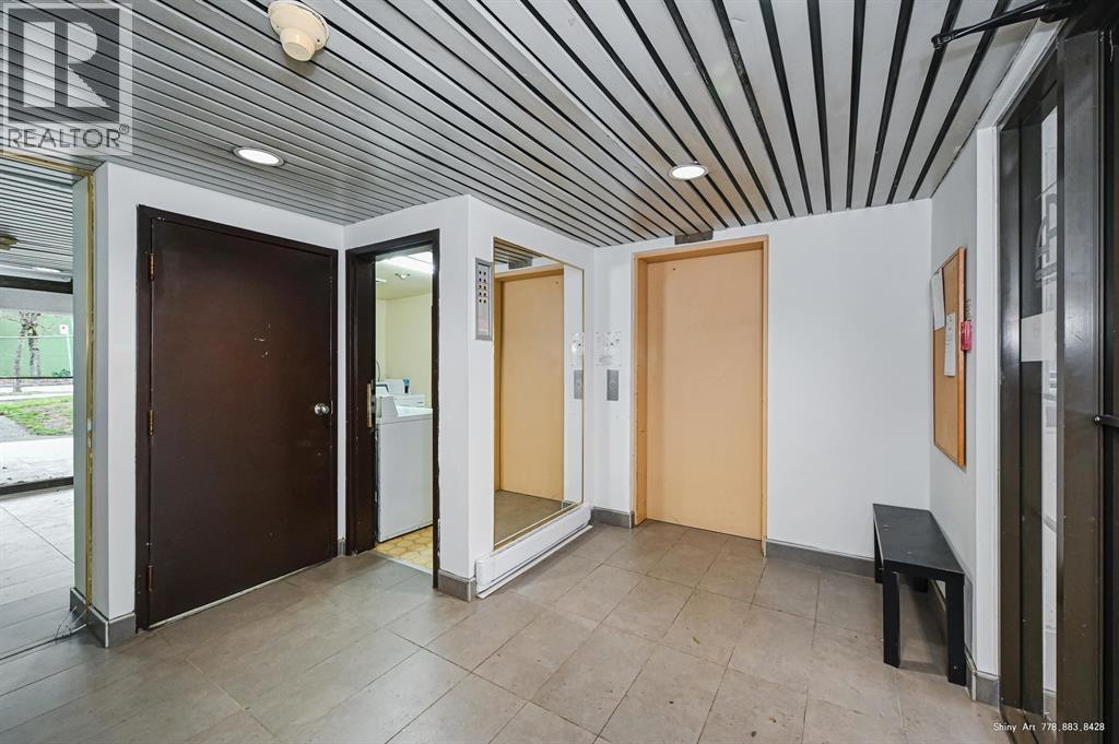 406 16 Lakewood Drive, Vancouver, British Columbia  V5L 4L1 - Photo 5 - R3105118