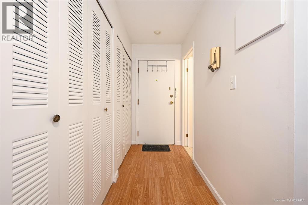 406 16 Lakewood Drive, Vancouver, British Columbia  V5L 4L1 - Photo 3 - R3105118