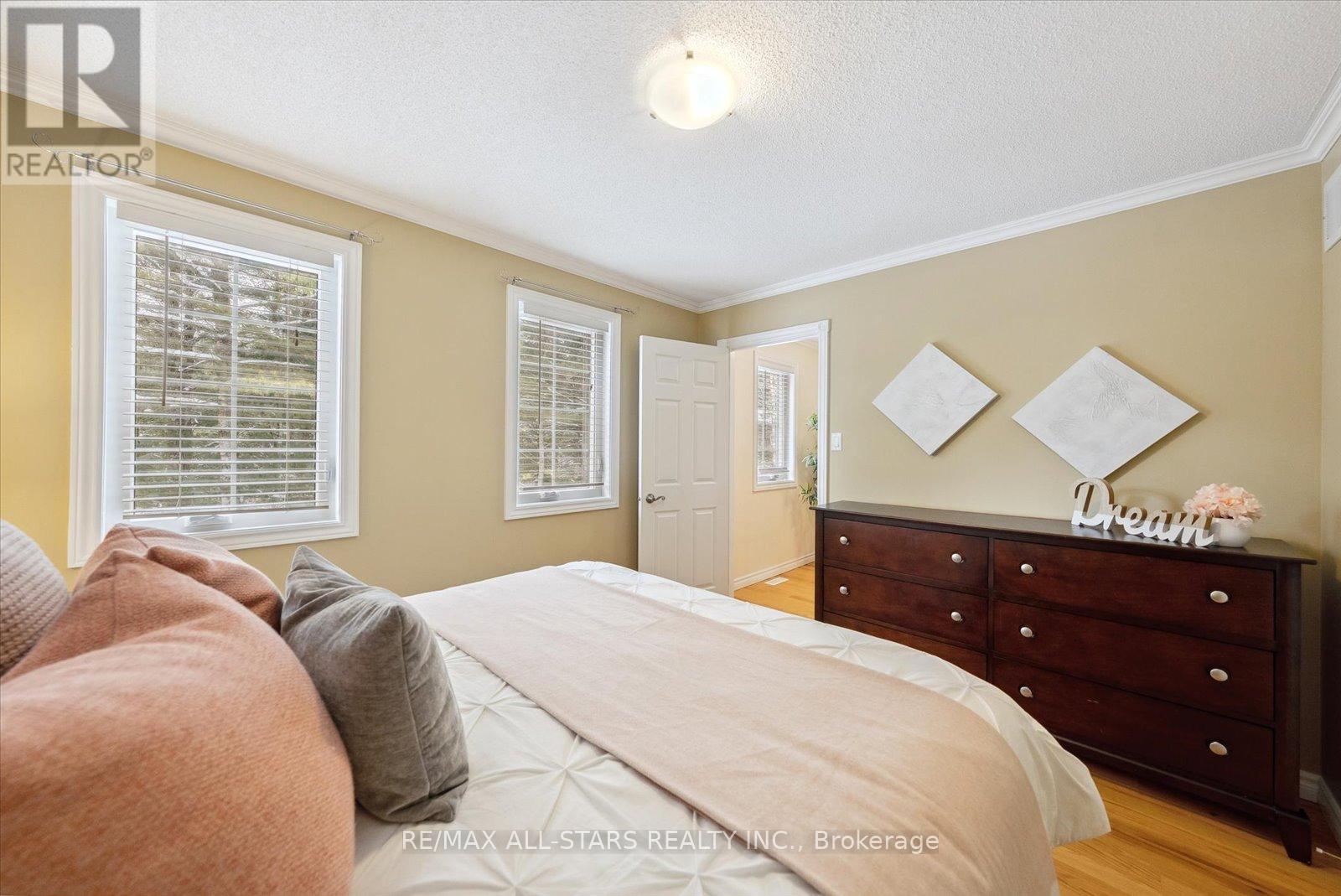 29 Robert Boulevard, Springwater, Ontario  L0L 1V0 - Photo 31 - S13023488