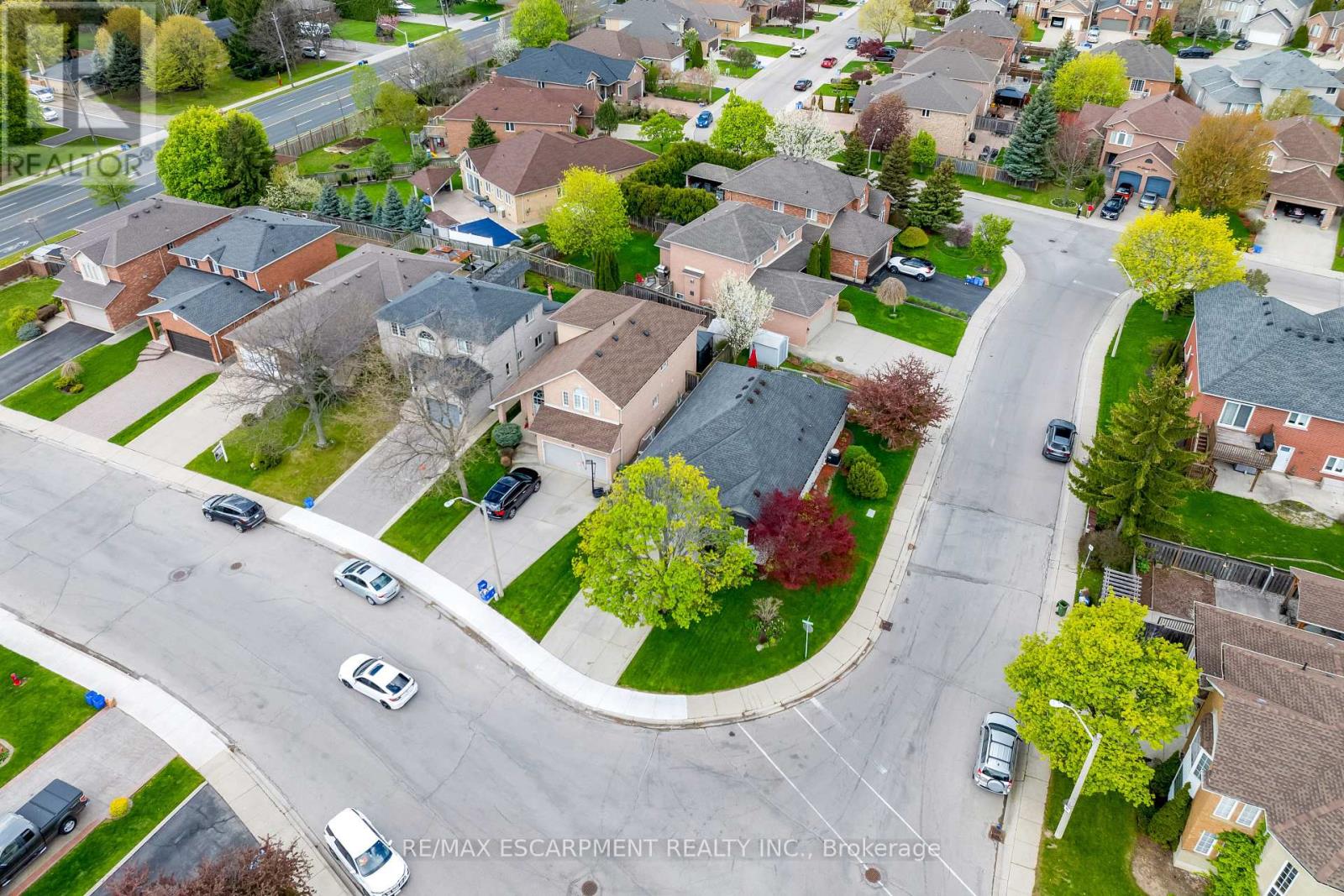 50 Spadara Drive, Hamilton, Ontario  L9B 2K3 - Photo 36 - X13295168