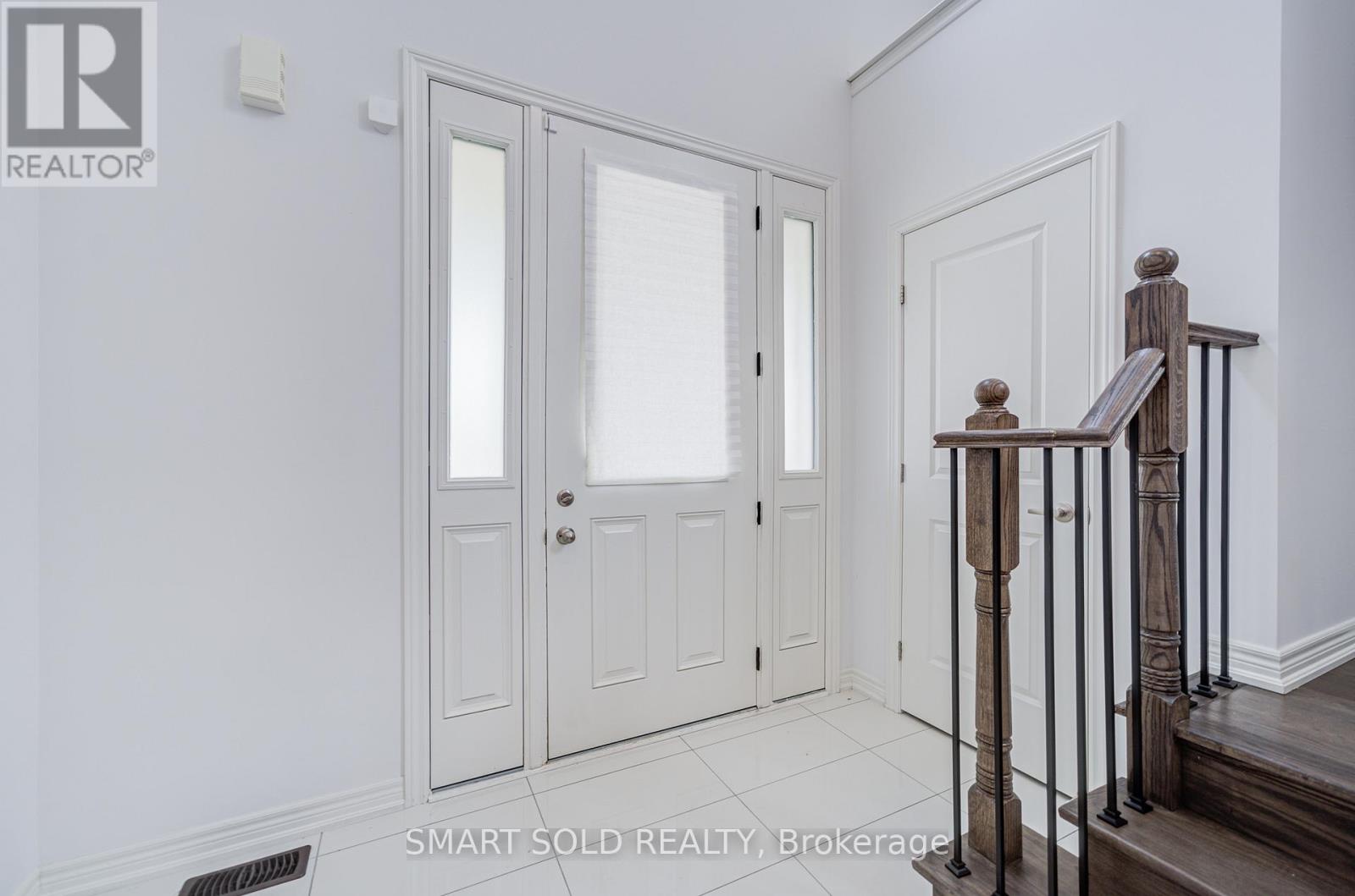 15 Forest Edge Crescent, East Gwillimbury, Ontario  L9N 1R8 - Photo 6 - N13246052