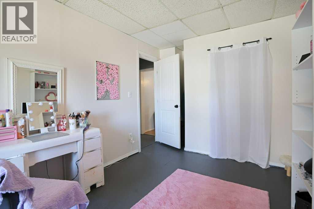 320 3 Street W, Brooks, Alberta  T1R 0E7 - Photo 24 - A2310443