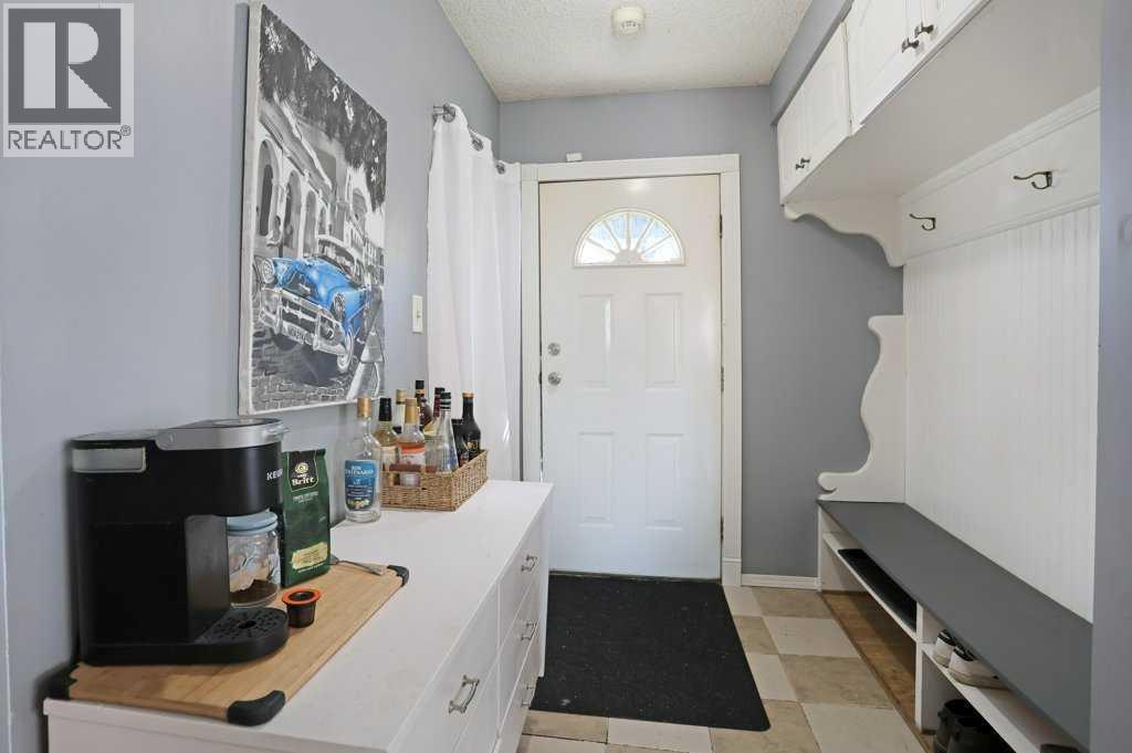 320 3 Street W, Brooks, Alberta  T1R 0E7 - Photo 25 - A2310443