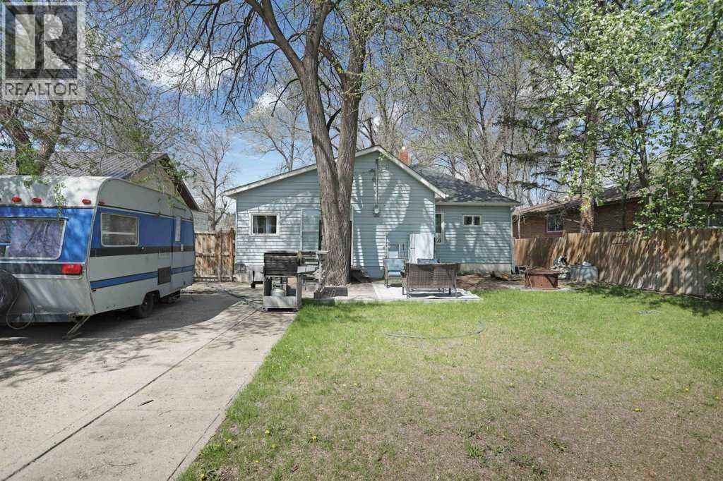 320 3 Street W, Brooks, Alberta  T1R 0E7 - Photo 34 - A2310443