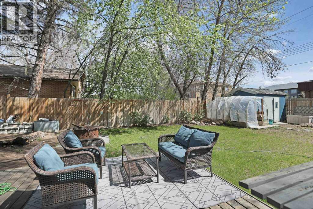 320 3 Street W, Brooks, Alberta  T1R 0E7 - Photo 36 - A2310443