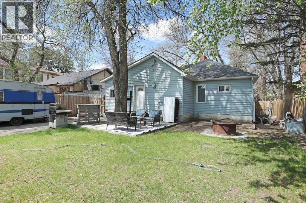 320 3 Street W, Brooks, Alberta  T1R 0E7 - Photo 35 - A2310443