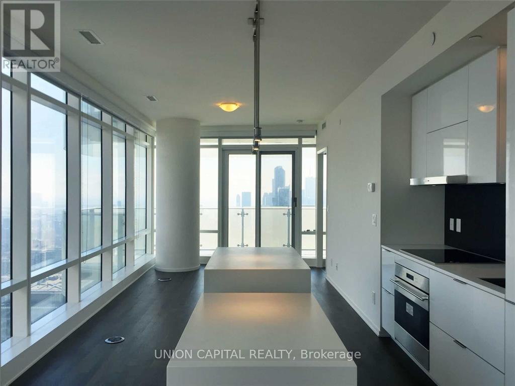 5704 - 1 Bloor Street E, Toronto, Ontario  M4W 0A8 - Photo 2 - C13301718