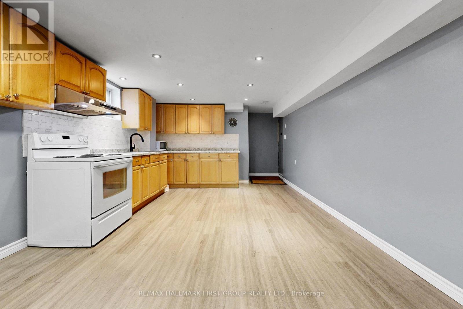Basement - 33 Robbinstone Drive, Toronto, Ontario  M1B 2C4 - Photo 13 - E13300484