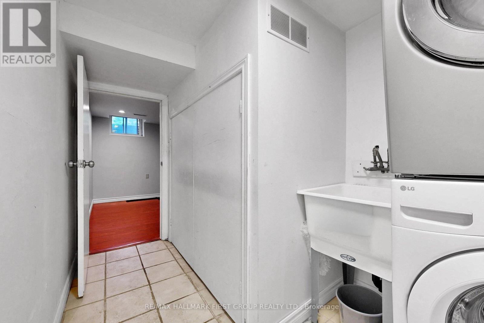 Basement - 33 Robbinstone Drive, Toronto, Ontario  M1B 2C4 - Photo 19 - E13300484