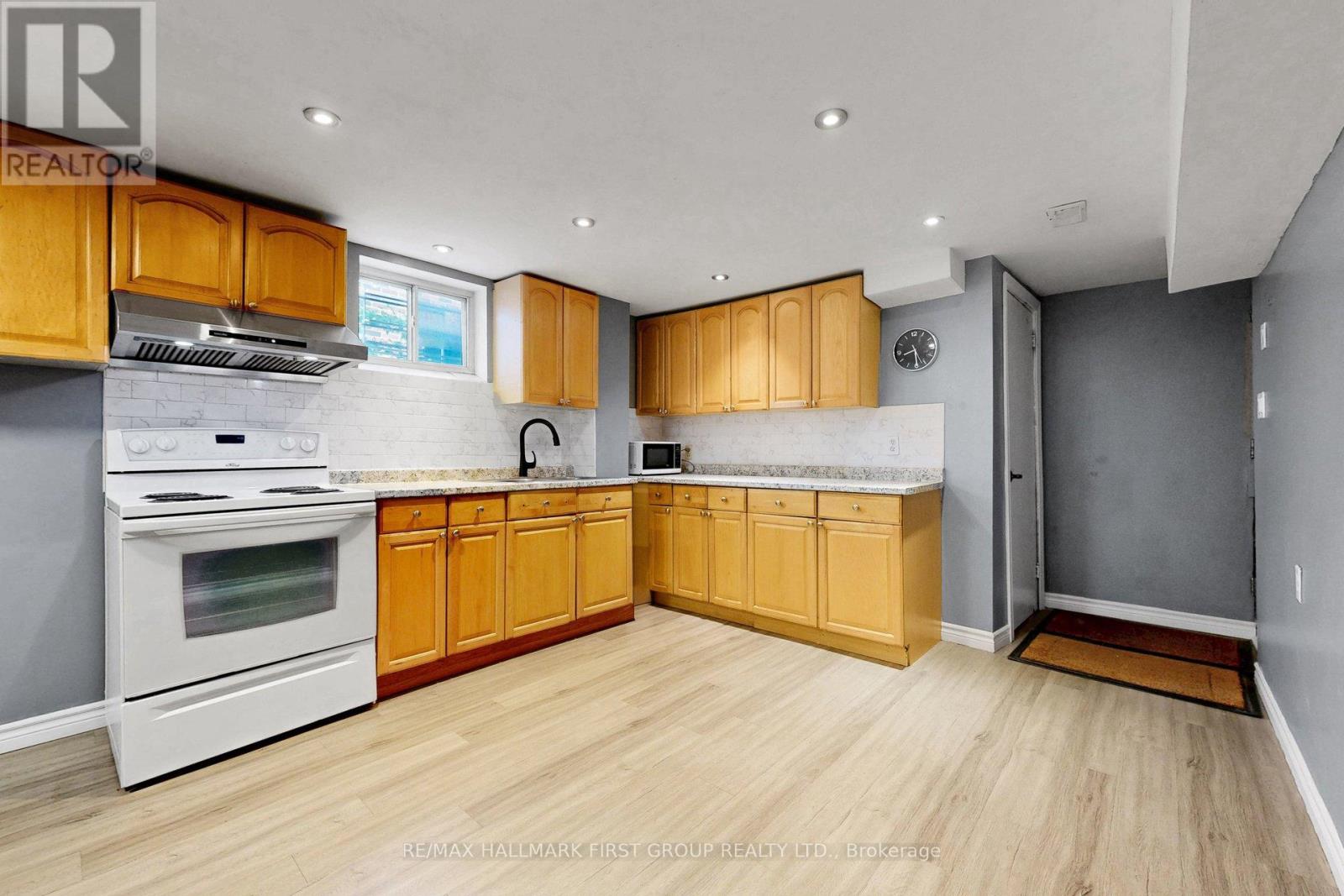 Basement - 33 Robbinstone Drive, Toronto, Ontario  M1B 2C4 - Photo 5 - E13300484