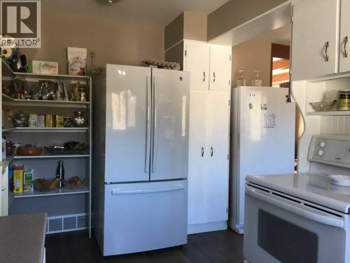 4856 32 Street, Canyon, British Columbia  V0B 1C1 - Photo 30 - 10390497