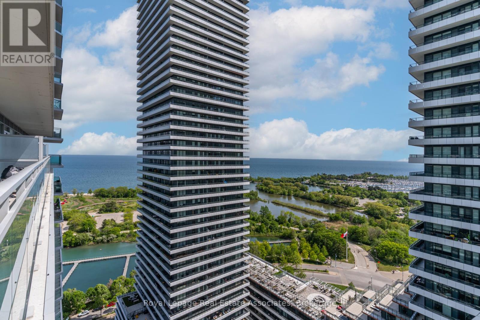 2303 - 33 SHORE BREEZE DRIVE, Toronto, Ontario