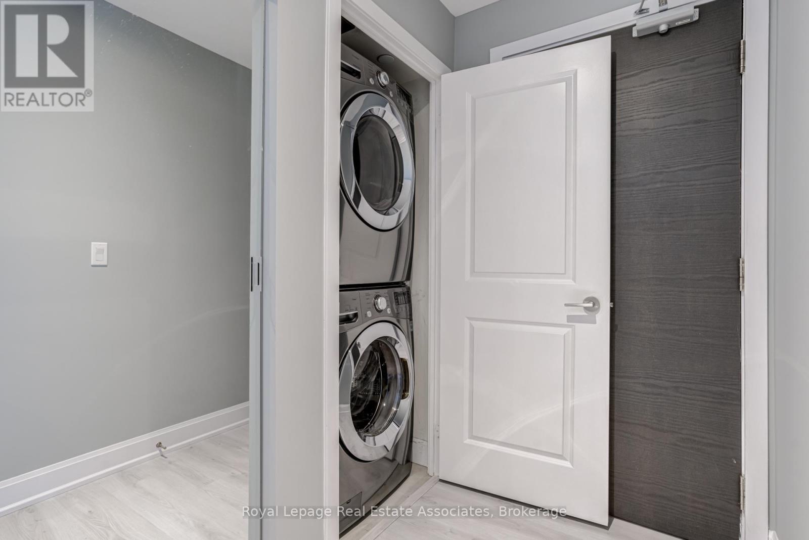 2303 - 33 Shore Breeze Drive, Toronto, Ontario  M8V 1A1 - Photo 15 - W13299336