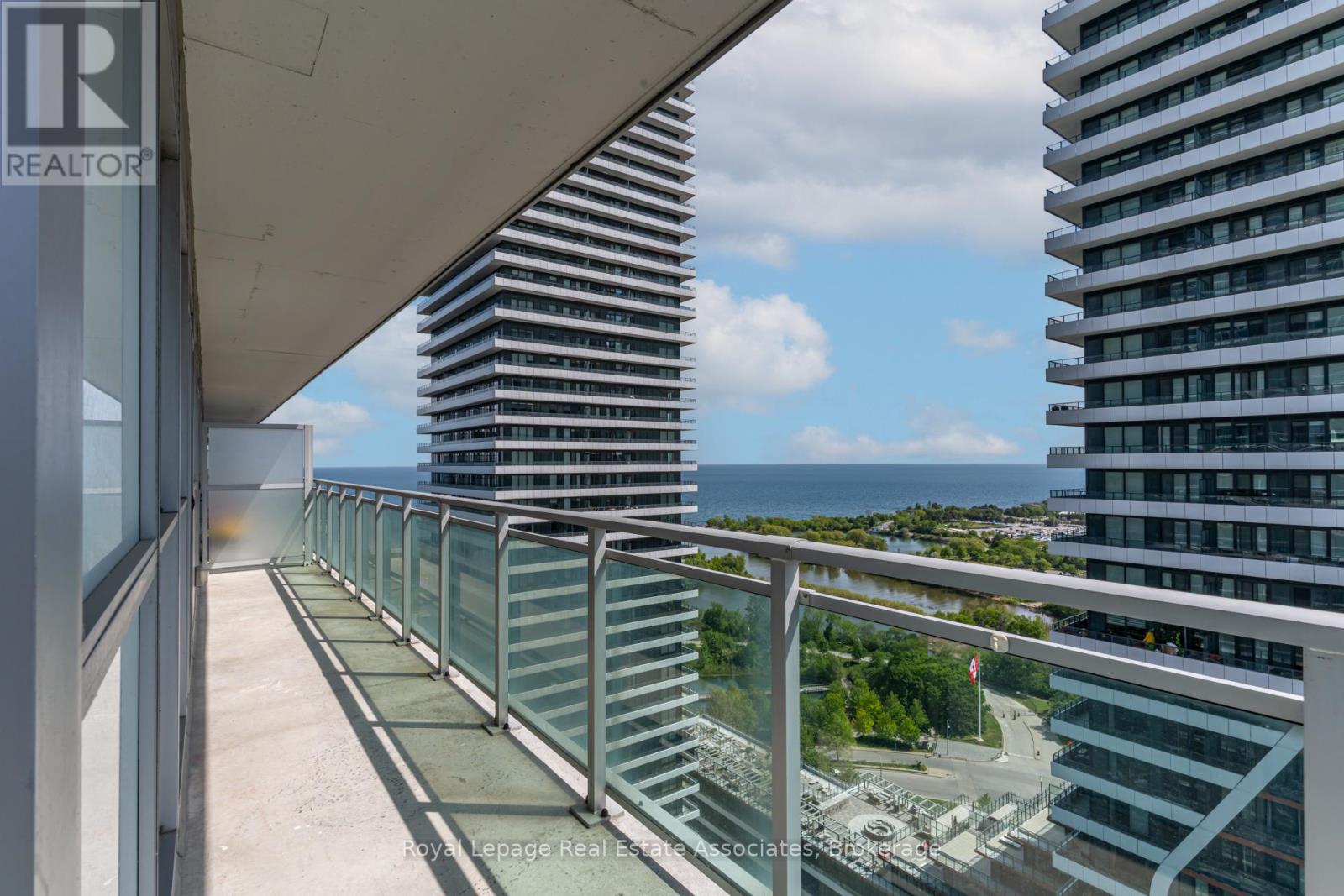 2303 - 33 Shore Breeze Drive, Toronto, Ontario  M8V 1A1 - Photo 17 - W13299336