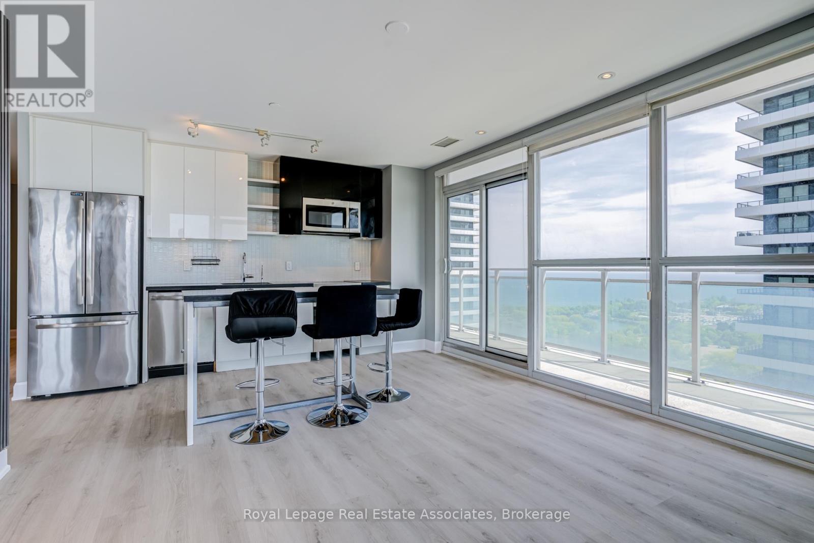 2303 - 33 Shore Breeze Drive, Toronto, Ontario  M8V 1A1 - Photo 9 - W13299336
