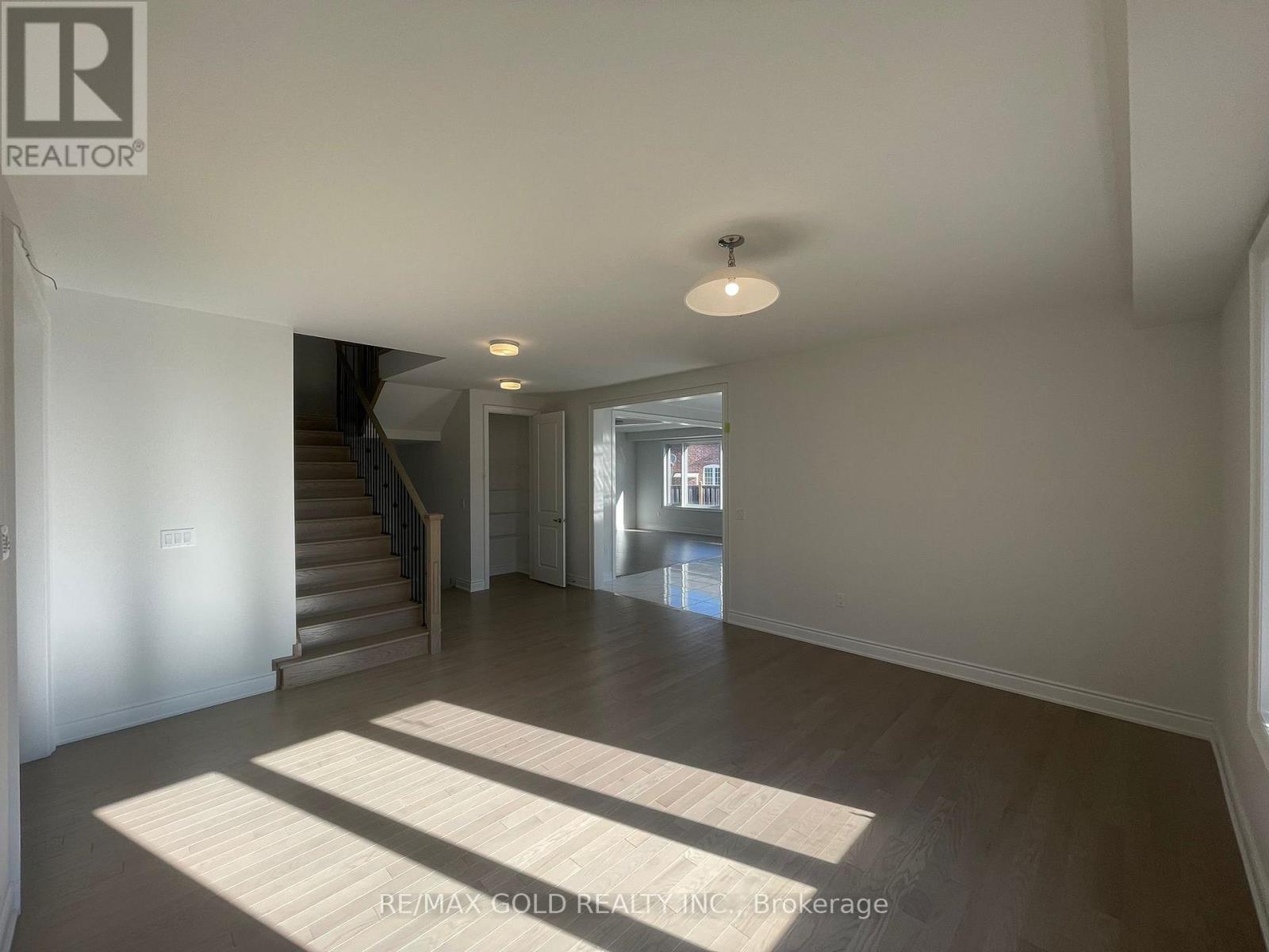 31 Dolomite Drive, Brampton, Ontario  L6P 4R6 - Photo 45 - W13299914
