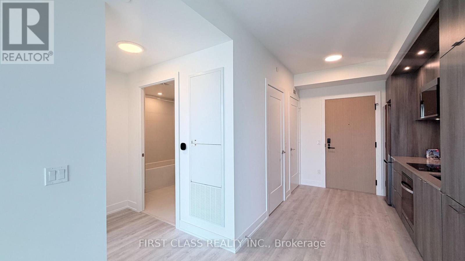 1407 - 25 Cordova Avenue, Toronto, Ontario  M9A 0E5 - Photo 3 - W13302750