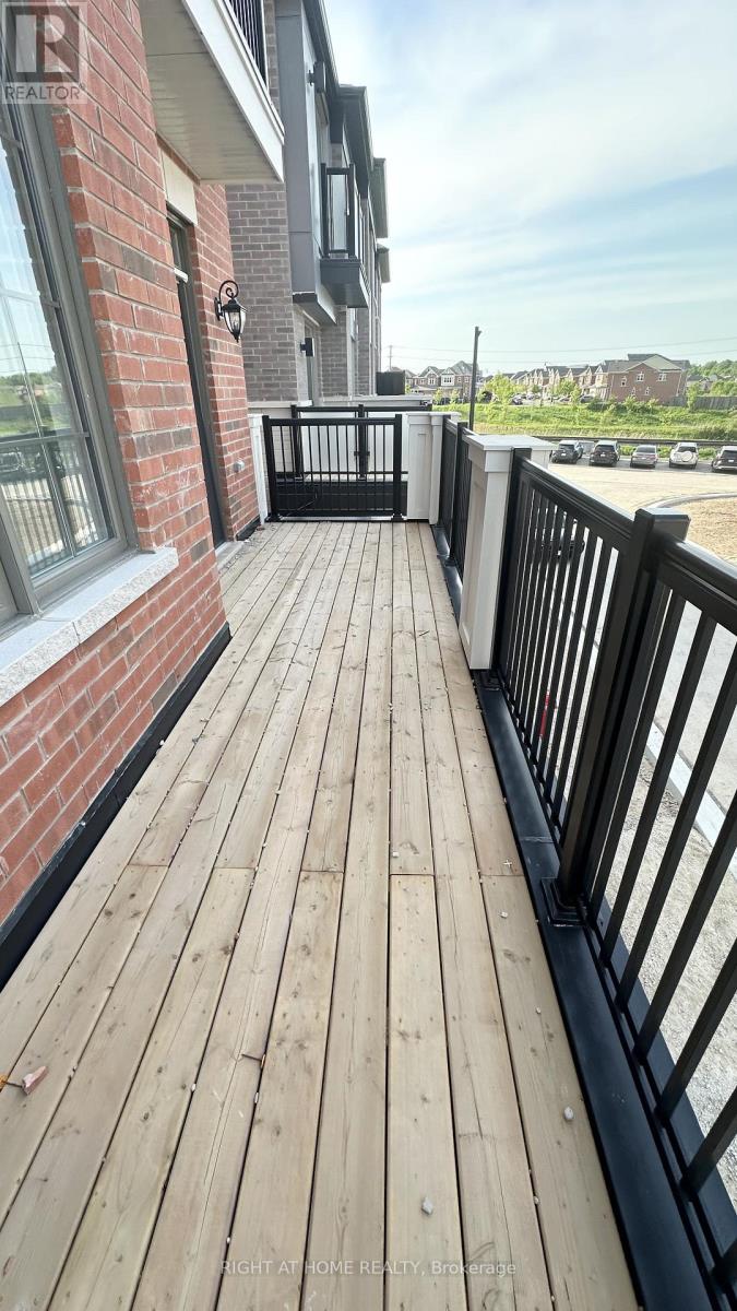 8 Walcott Crescent, Brampton, Ontario  L7A 4B3 - Photo 11 - W13302752
