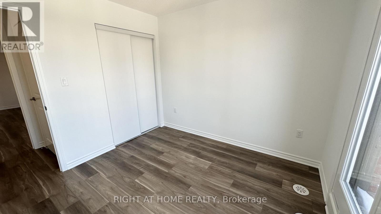 8 Walcott Crescent, Brampton, Ontario  L7A 4B3 - Photo 17 - W13302752
