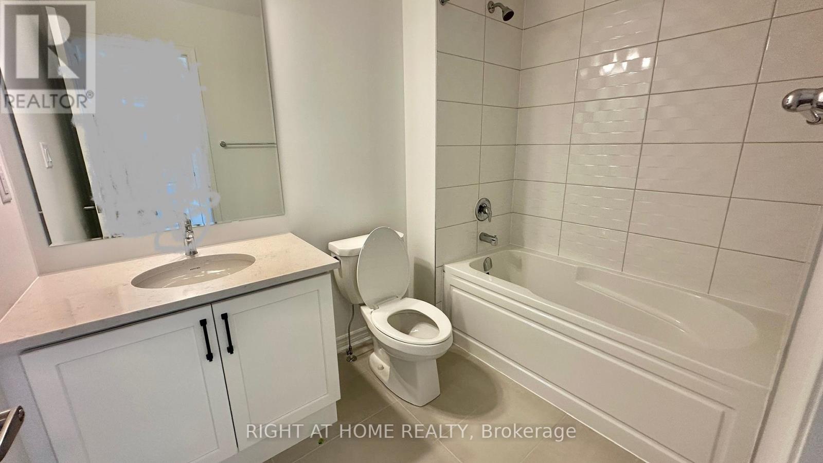 8 Walcott Crescent, Brampton, Ontario  L7A 4B3 - Photo 20 - W13302752