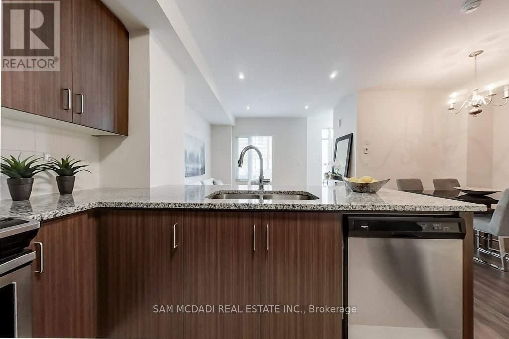 33 - 22 Applewood Lane, Toronto, Ontario  M9C 2Z7 - Photo 18 - W13303270