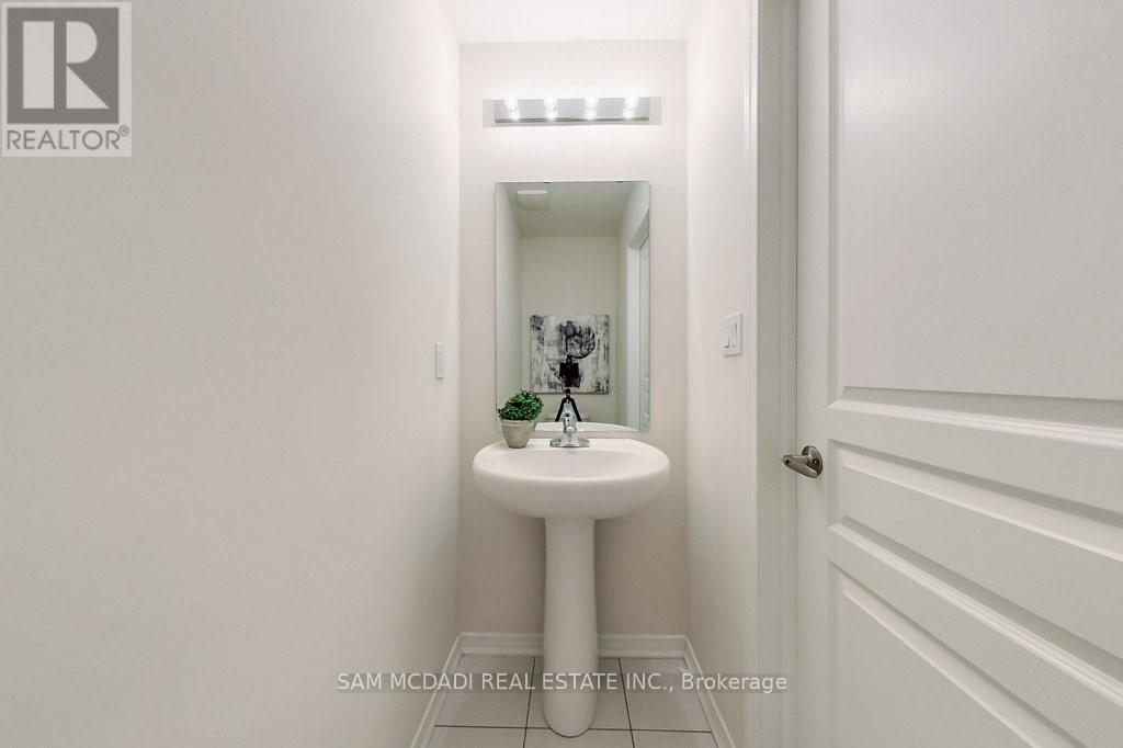 33 - 22 Applewood Lane, Toronto, Ontario  M9C 2Z7 - Photo 29 - W13303270